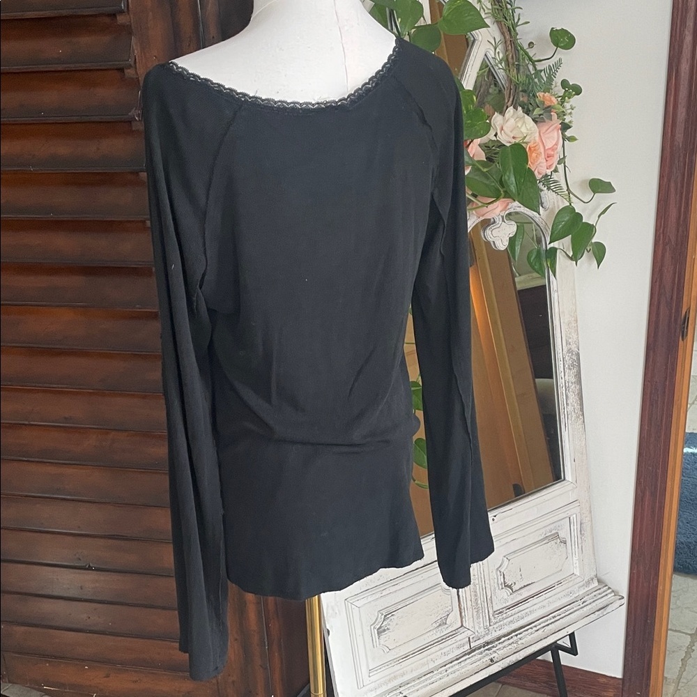 POL Flare Sleeve Black BOHO Henley Women's Top Blouse Large - Picture 9 of 10